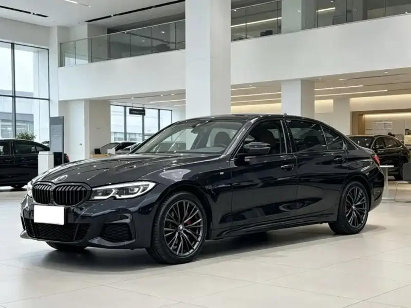 BMW 3 Series, 2021