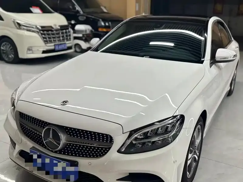 Mercedes-Benz C-Class, 2020