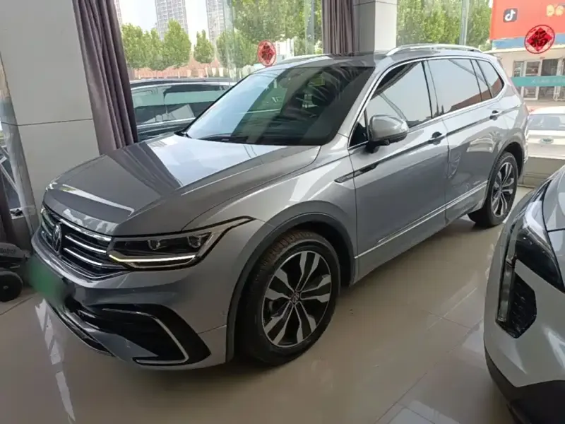 Volkswagen Tiguan L, 2022