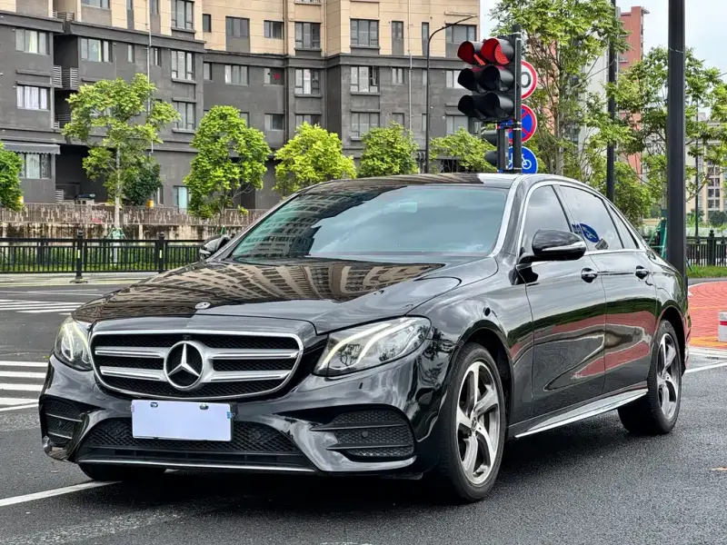 Mercedes-Benz E-Class, 2017