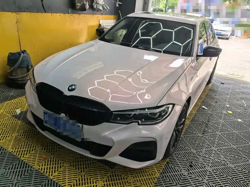 BMW 3 Series, 2021