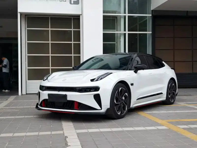 Zeekr 001, 2023