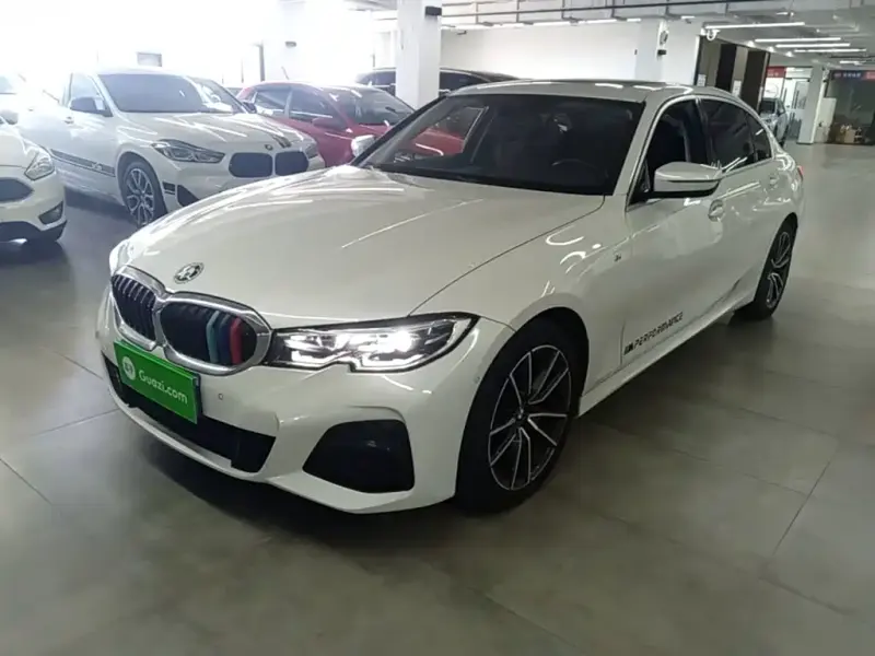 BMW 3 Series, 2021