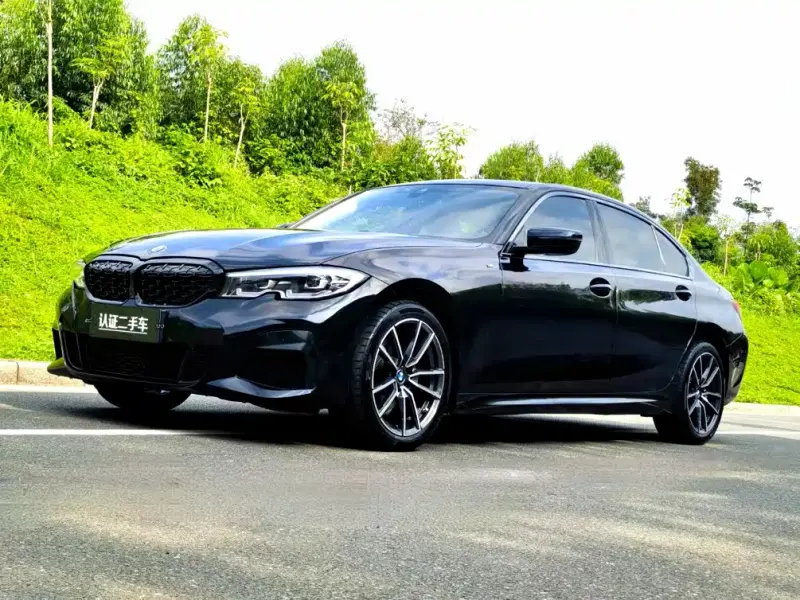 BMW 3 Series, 2021