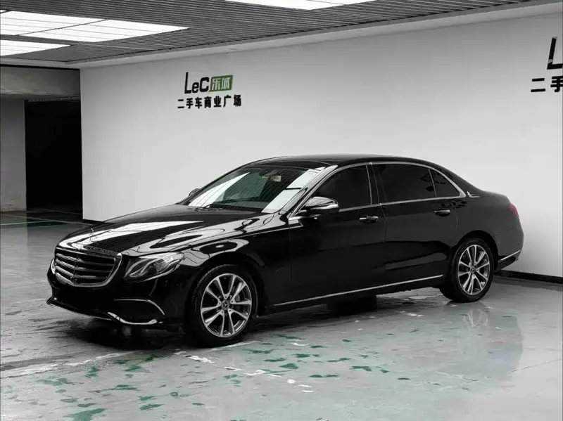 Mercedes-Benz E-Class, 2019