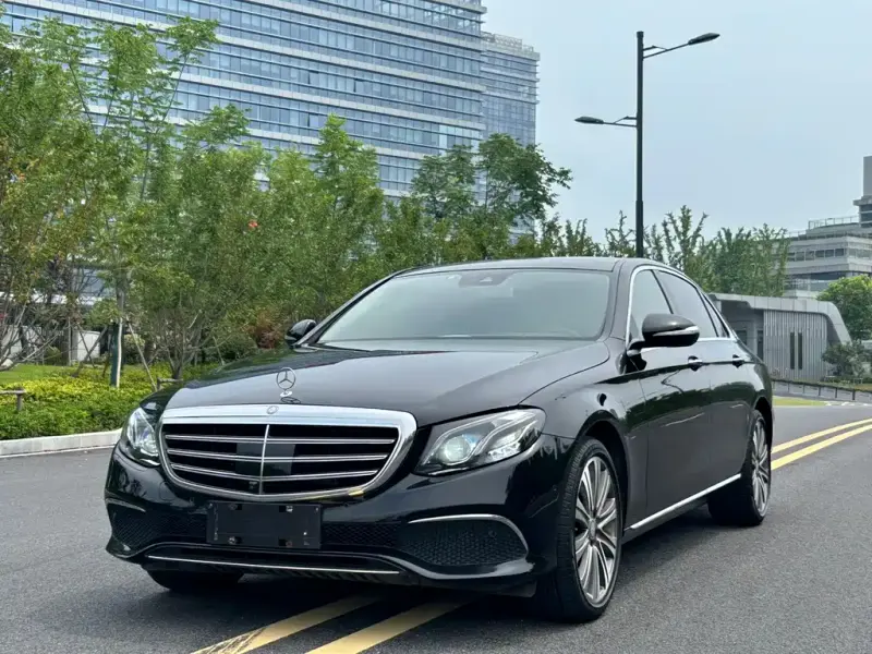 Mercedes-Benz E-Class, 2017