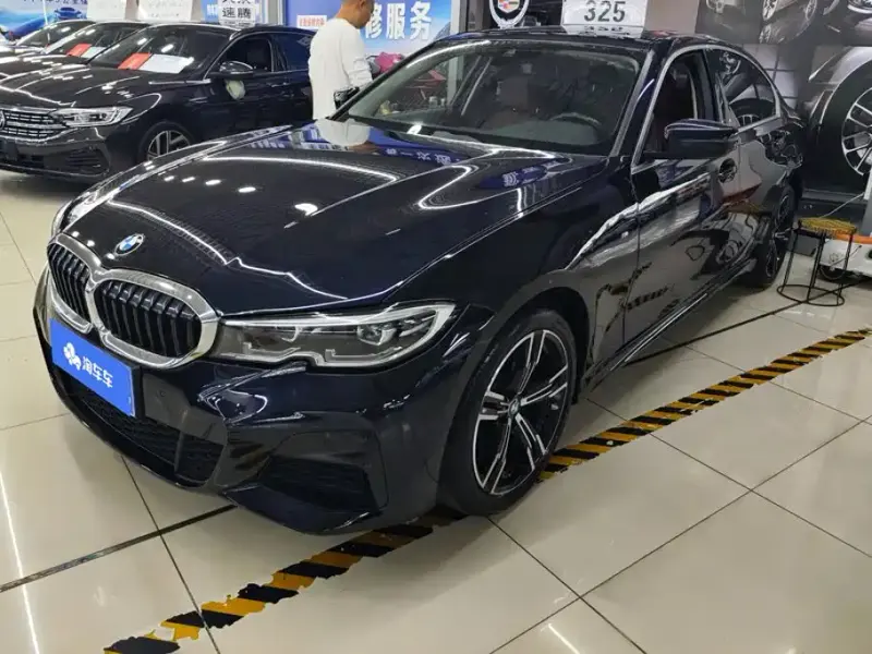 BMW 3 Series, 2022