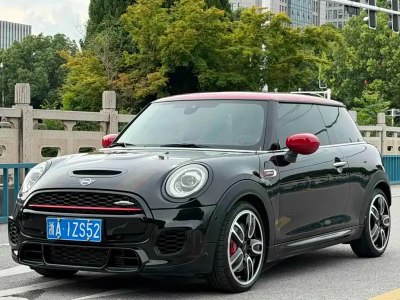 MINI JCW, 2020