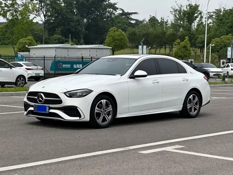 Mercedes-Benz C-Class, 2022