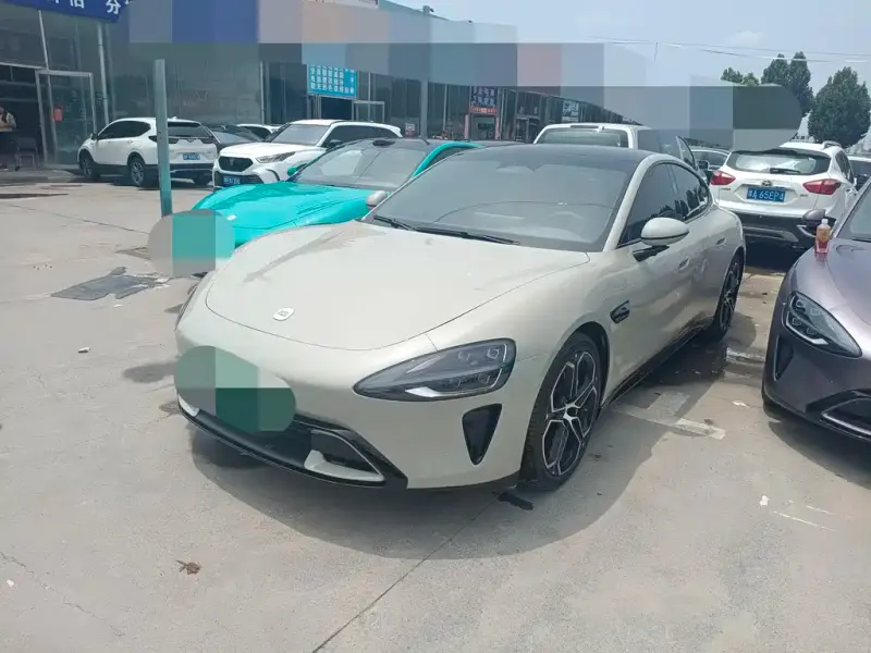 Xiaomi SU7, 2025