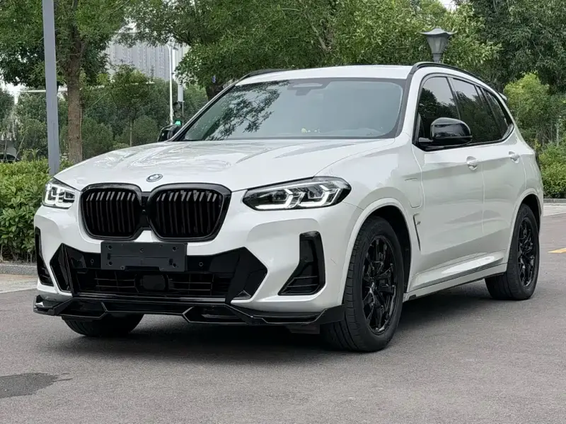 BMW iX3, 2024