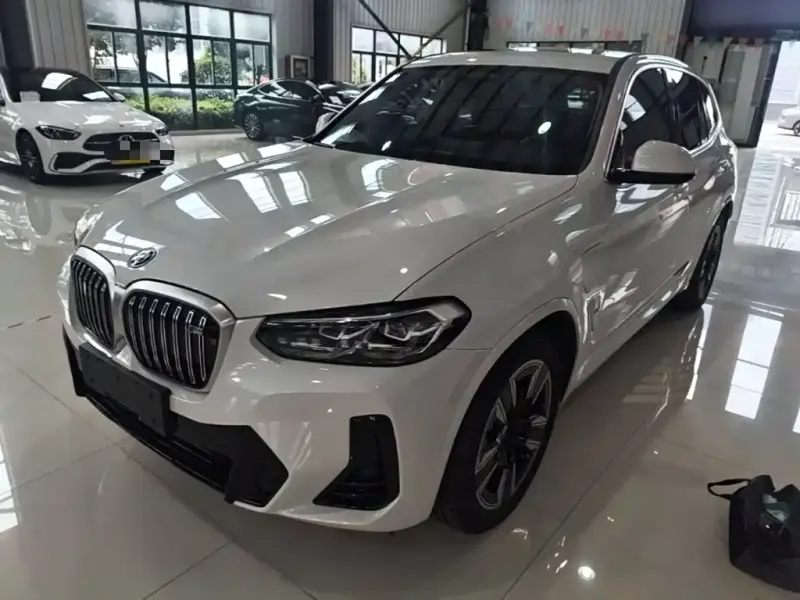 BMW iX3, 2024
