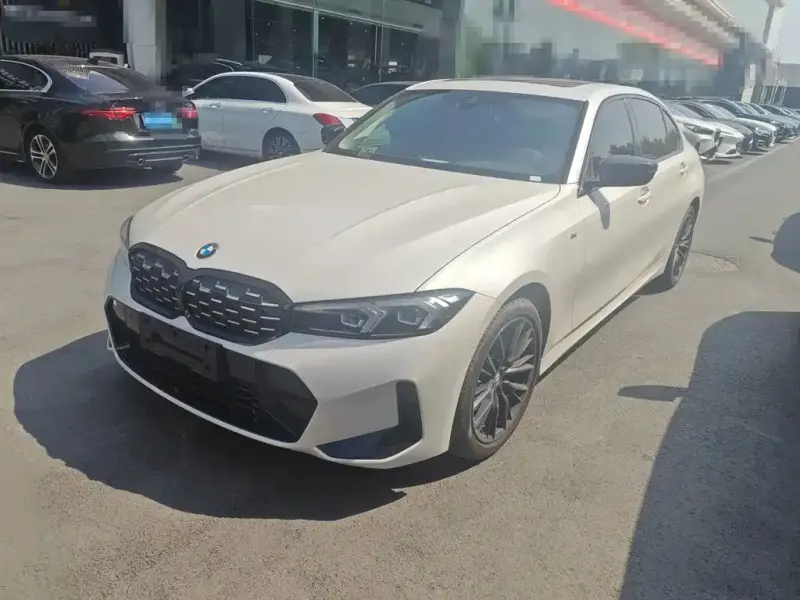 BMW 3 Series, 2024