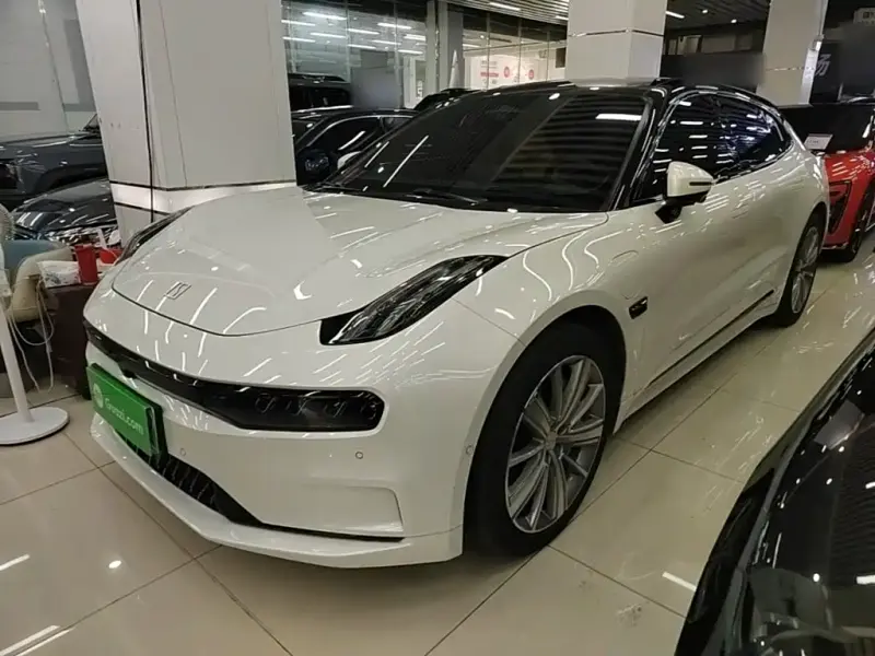 Zeekr 001, 2022
