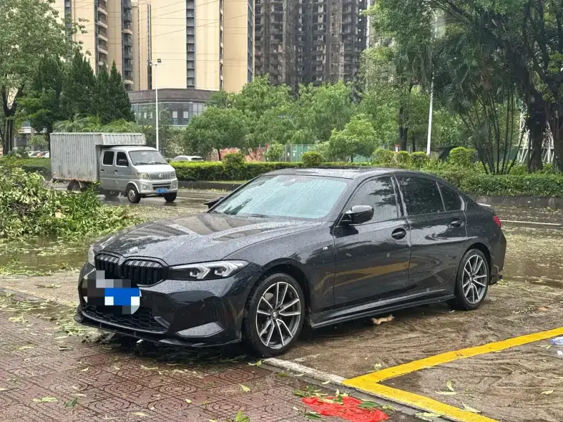 BMW 3 Series, 2024