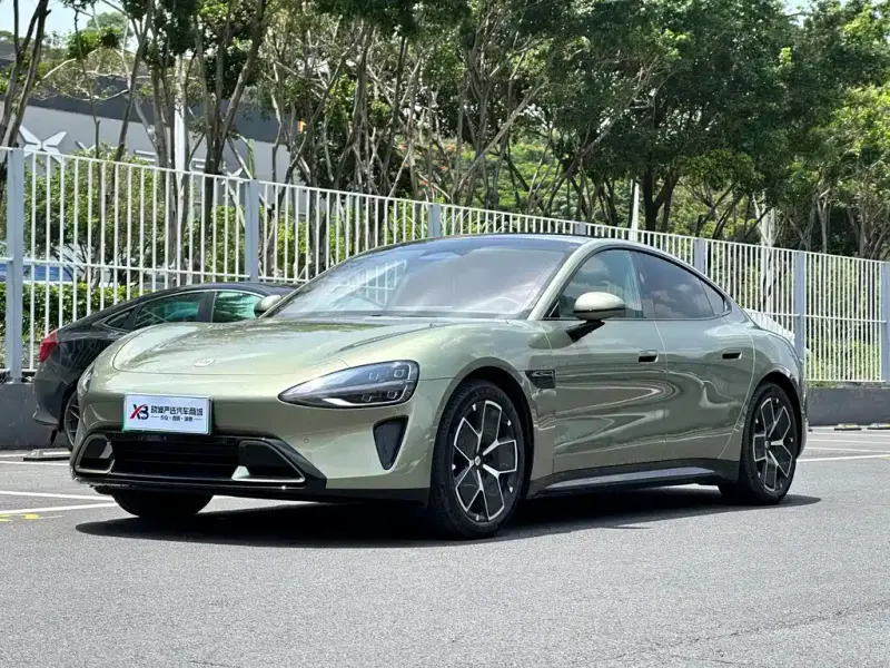 Xiaomi SU7, 2025