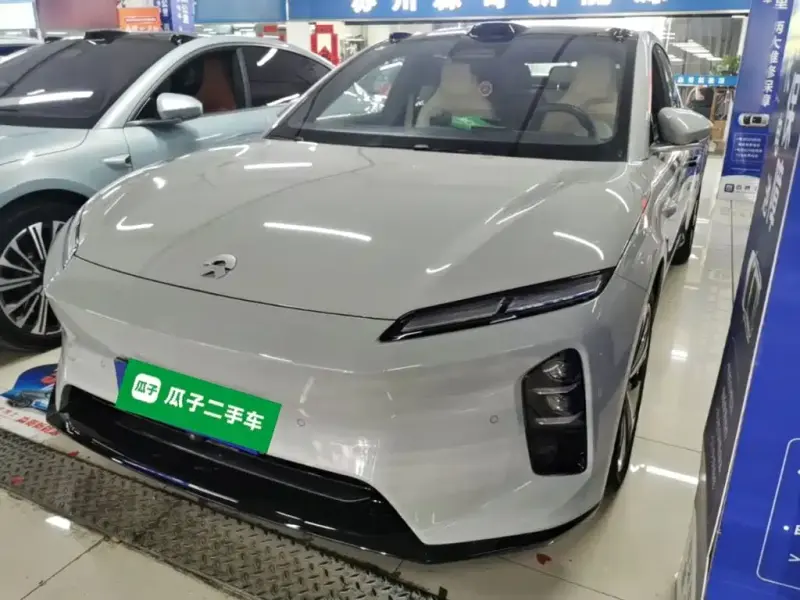 NIO ET5, 2025