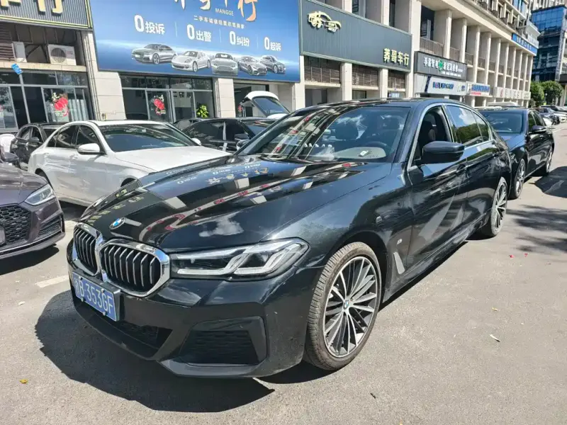 BMW 5 Series, 2022