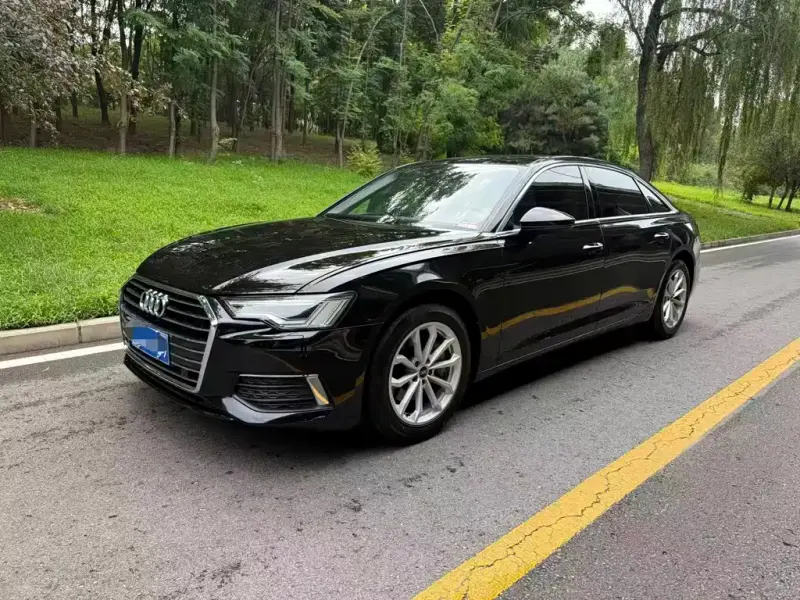 Audi A6L, 2022