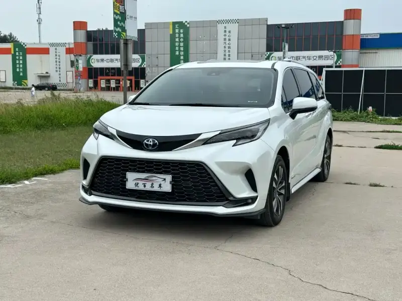 Toyota Granvia, 2024