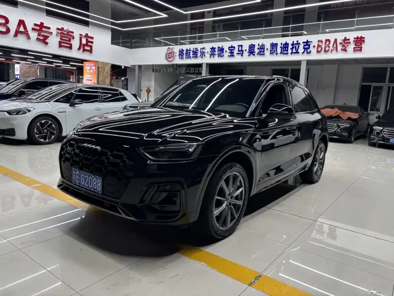 Audi Q5L, 2024