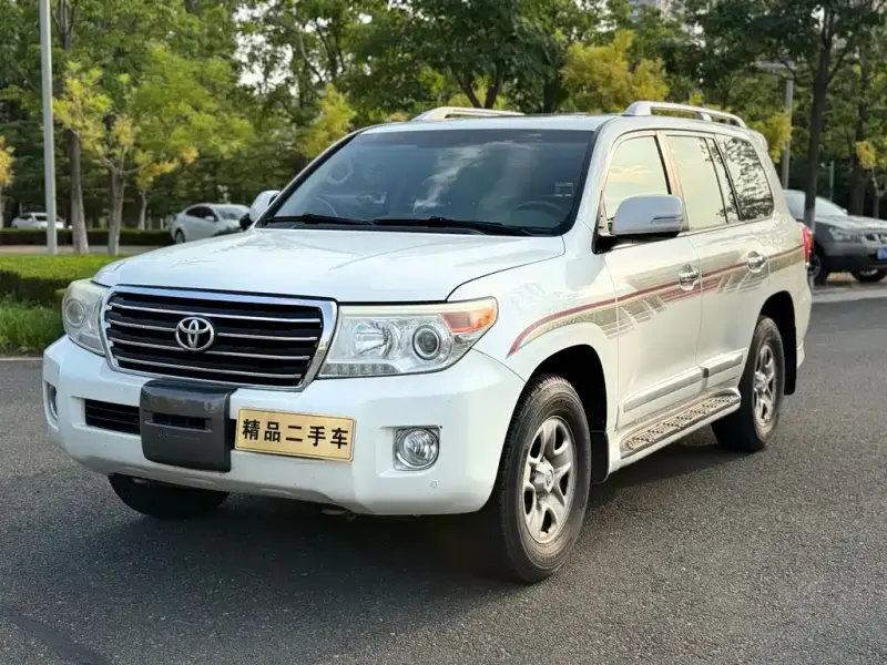 Toyota Land Cruiser, 2013