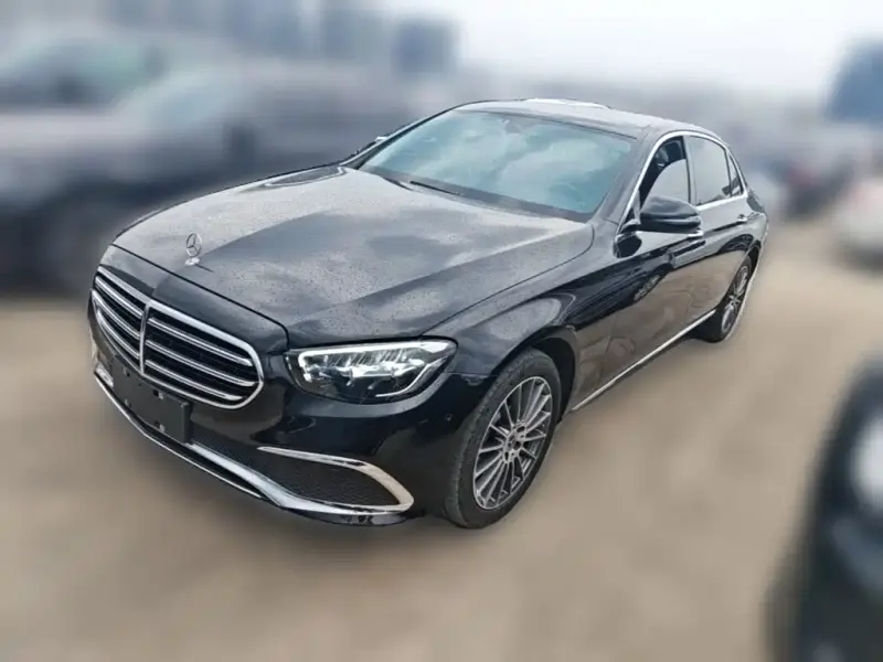 Mercedes-Benz E-Class, 2022