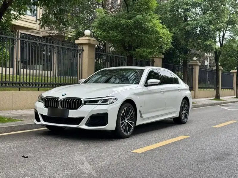 BMW 5 Series, 2023