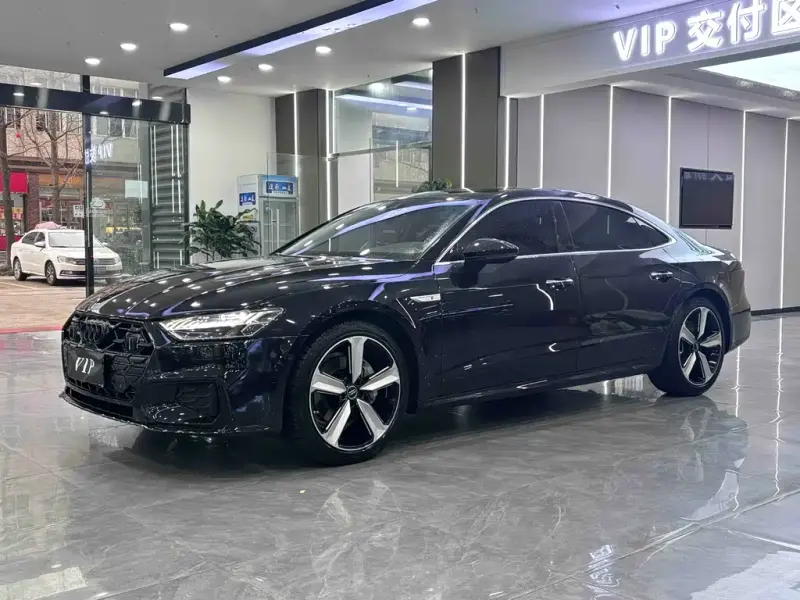 Audi A7L, 2023
