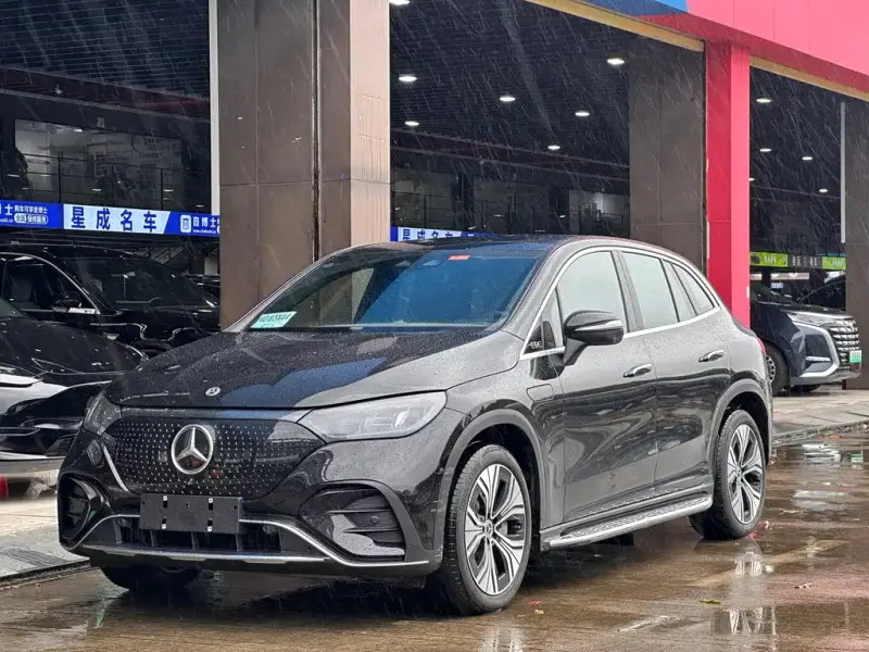 Mercedes-Benz EQE SUV, 2025