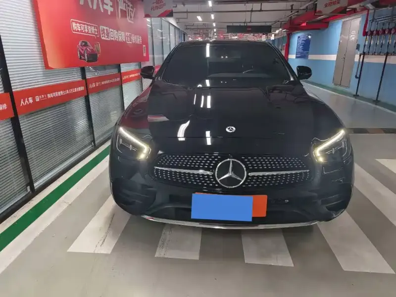 Mercedes-Benz E-Class, 2022