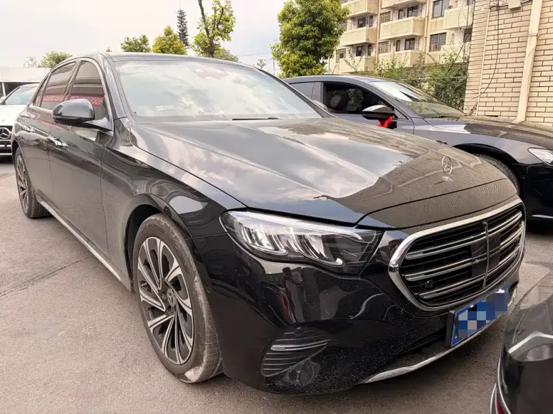 Mercedes-Benz E-Class, 2024