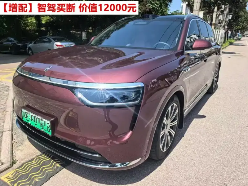 AITO M8, 2025