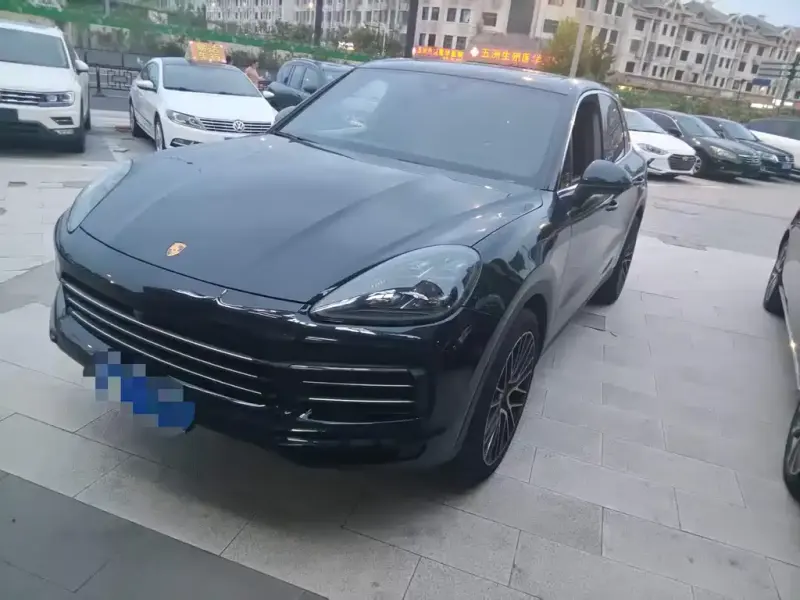 Porsche Cayenne, 2022
