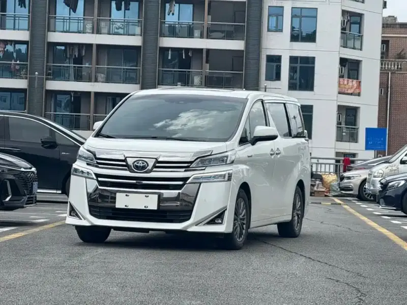 Toyota Vellfire, 2021