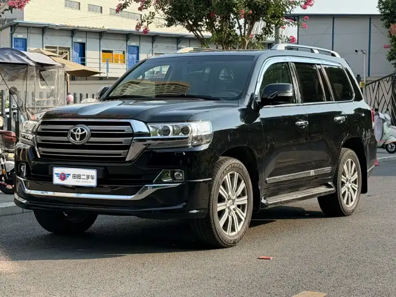 Toyota Land Cruiser, 2018