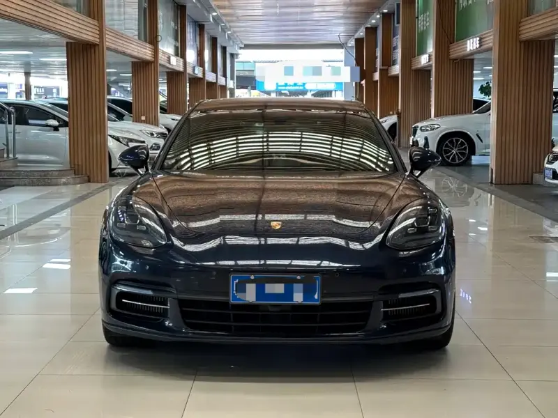 Porsche Panamera, 2020