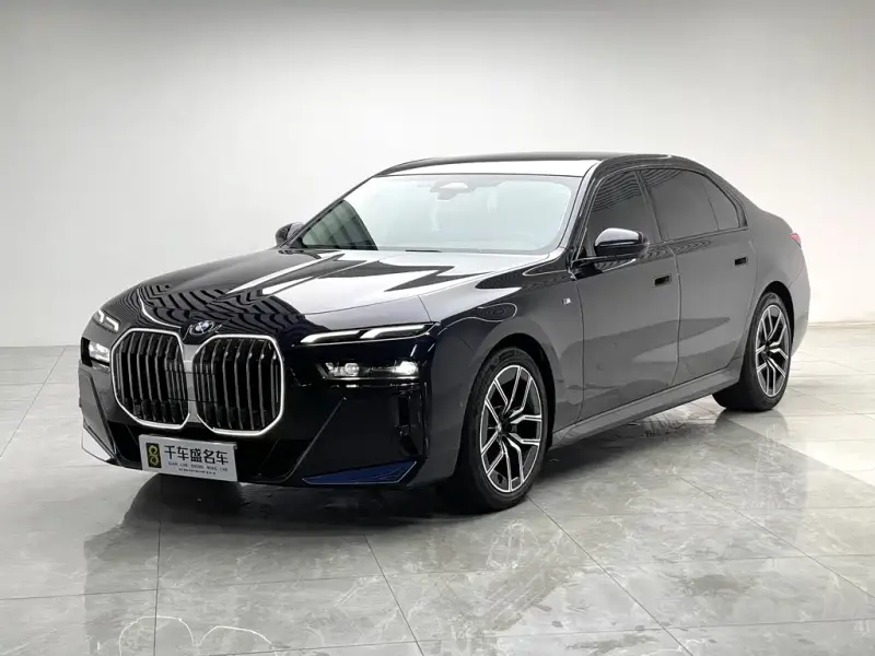 BMW 7 Series, 2025