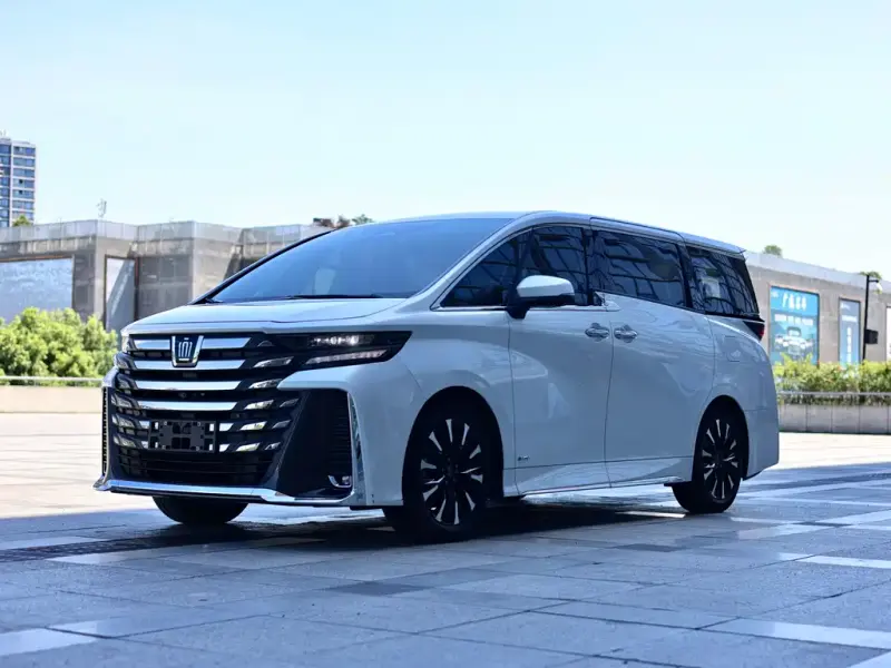 Toyota Vellfire, 2024