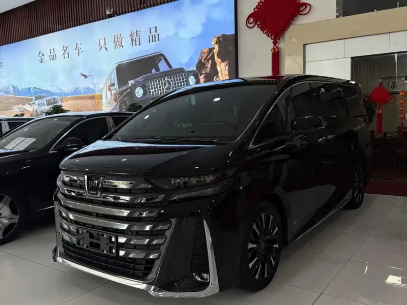 Toyota Vellfire, 2023