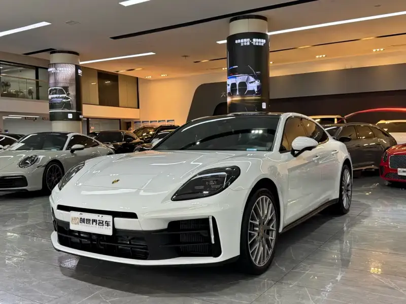 Porsche Panamera, 2024