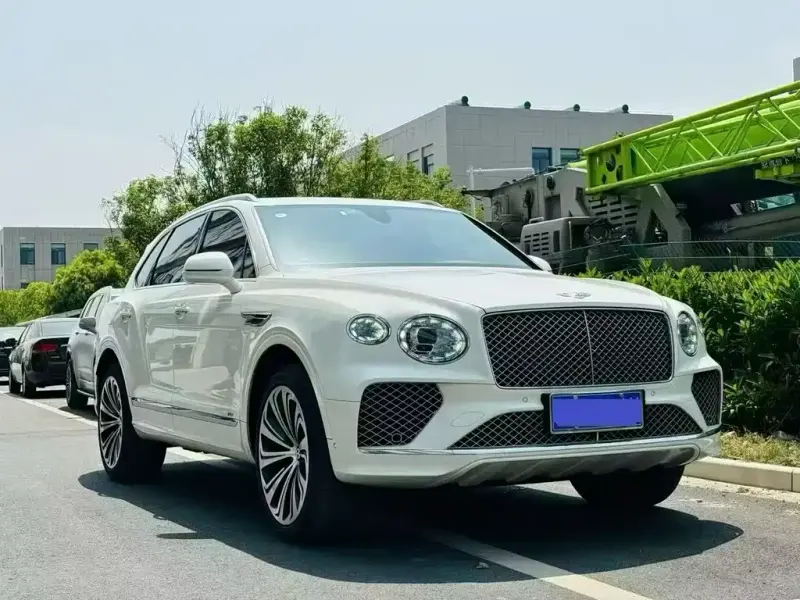 Bentley Bentayga, 2022
