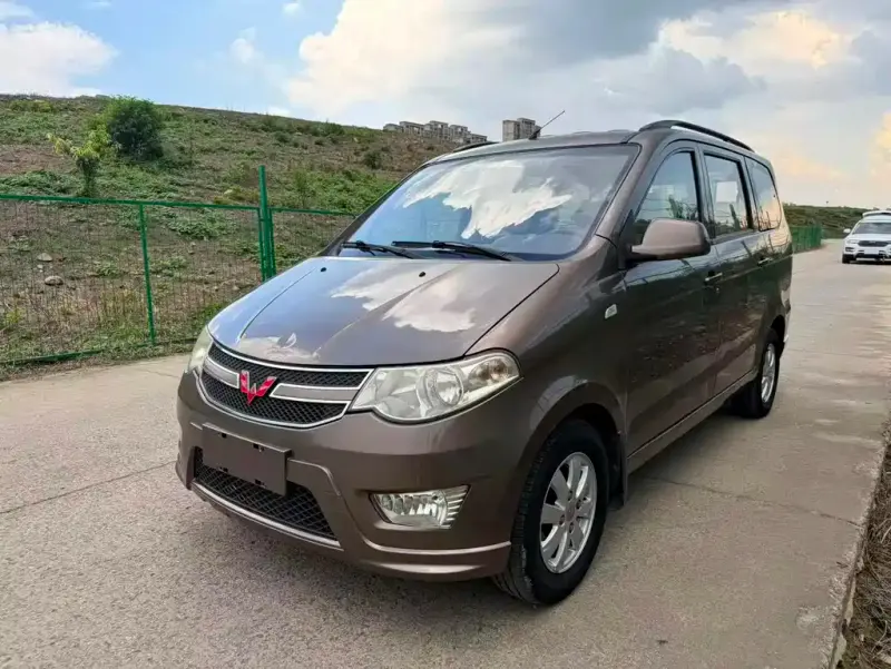 Wuling Hongguang, 2016
