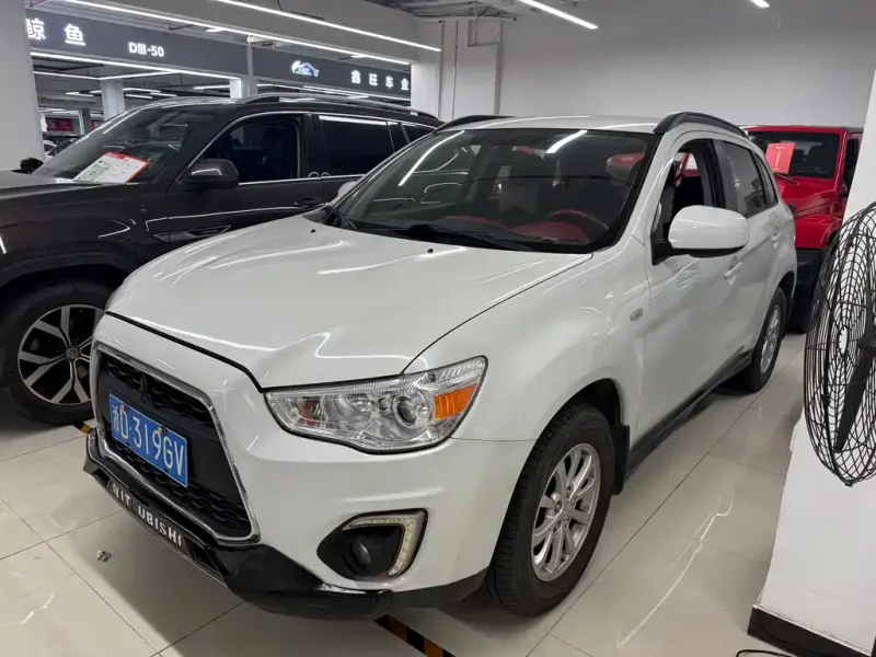 Mitsubishi ASX, 2015