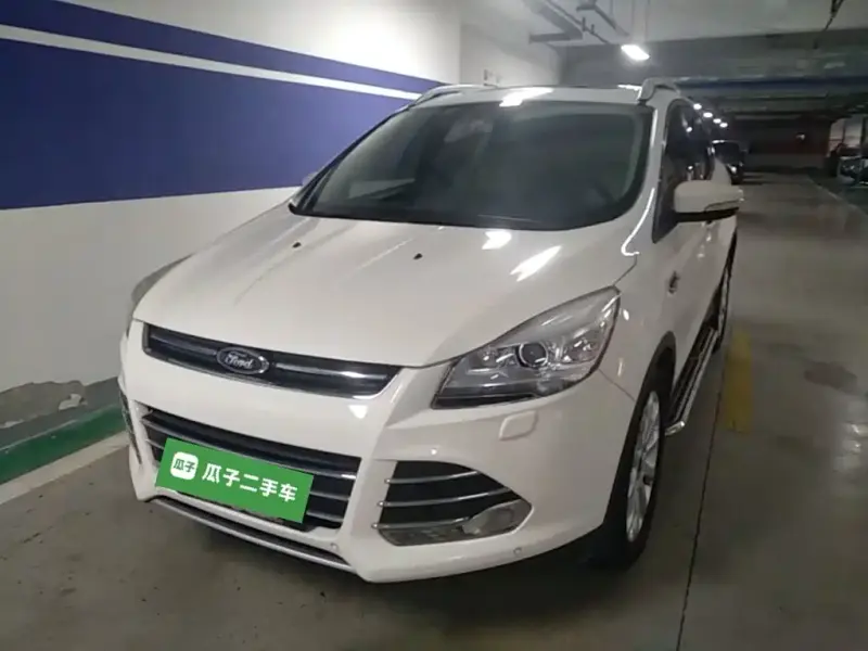 Ford Kuga, 2014