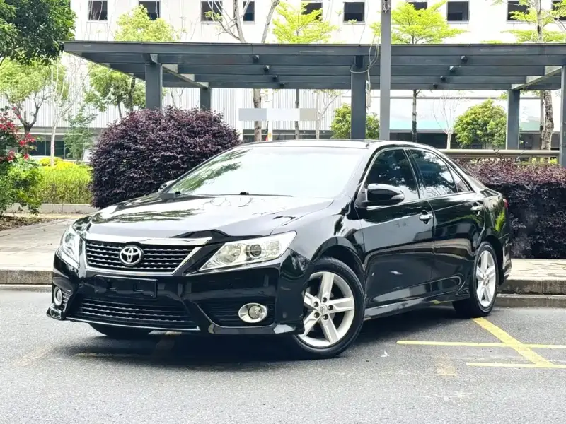 Toyota Camry, 2014