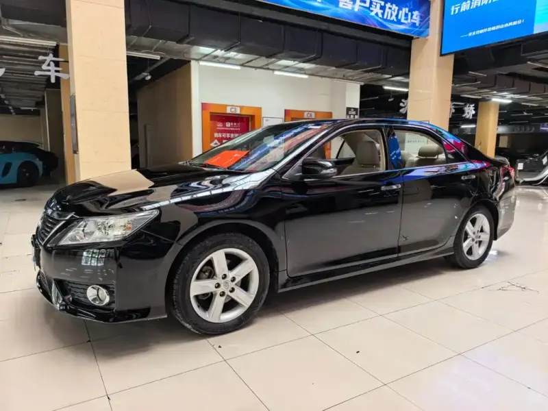 Toyota Camry, 2013