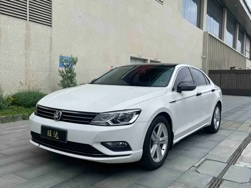 Volkswagen Lamando, 2015