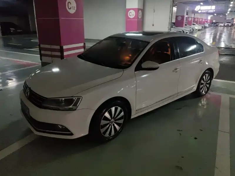 Volkswagen Sagitar, 2017