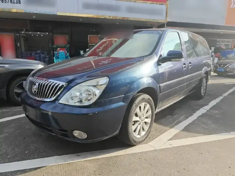Buick GL8, 2017